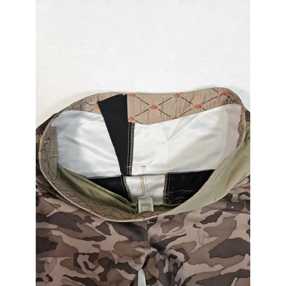 The North Face Classic V‎ RipStop Camo Hybrid Board Shorts Swim Trunks Men's 40